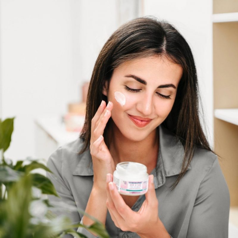 Blemish Out anti-boutons jour et nuit  Victoria Beauty – Image 4