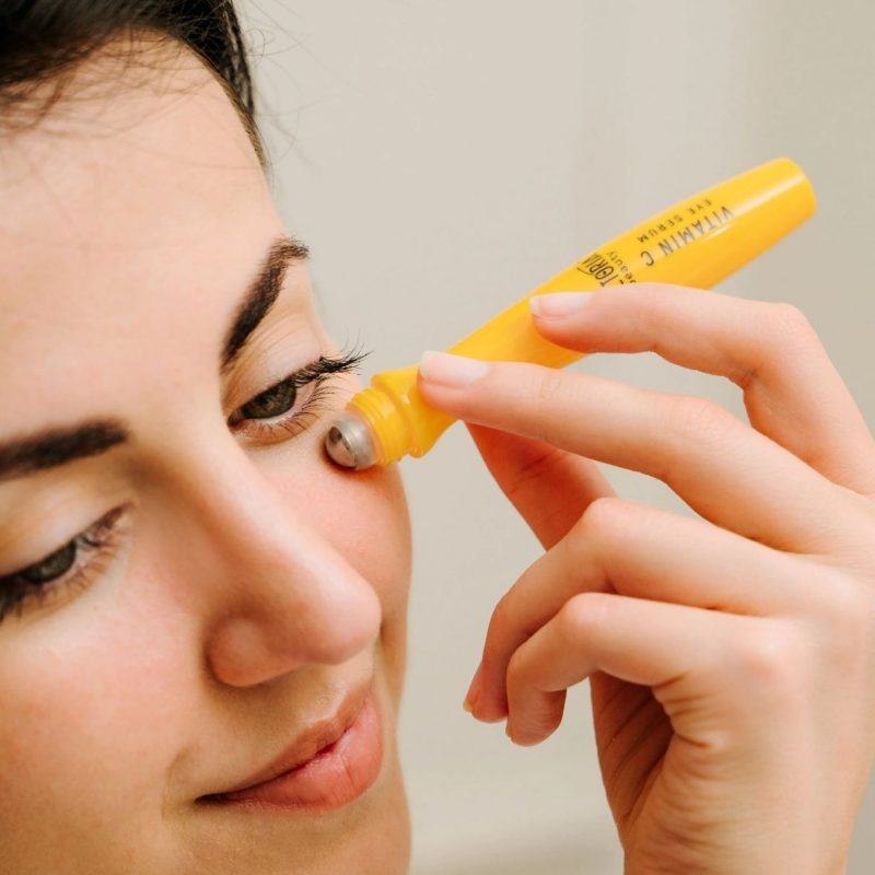 Sérum contour des yeux éclaircissant Age Pro Victoria Beauty – Image 4